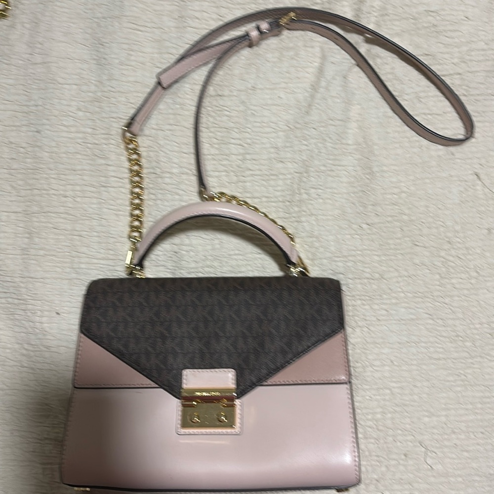 Michel Kors Crossbody